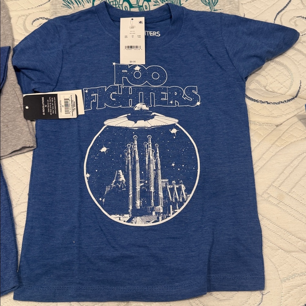Lot of 4T
graphic tees all brand new - Picture 3 of 7
